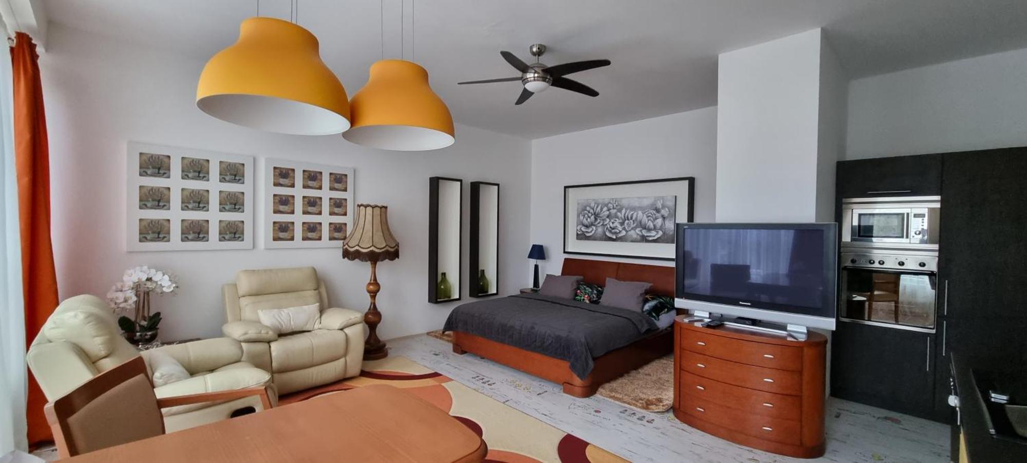 Zluty Apartman A6 V Chomutove Apartment Luaran gambar